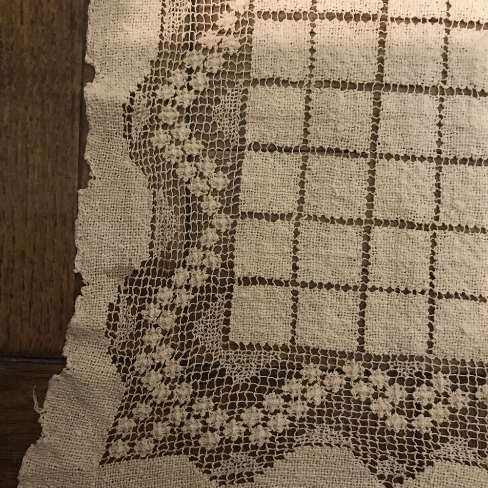 Antique Vintage Italian Sardinian Bosa Handmade Knotted Filet Lace Boho Decor
